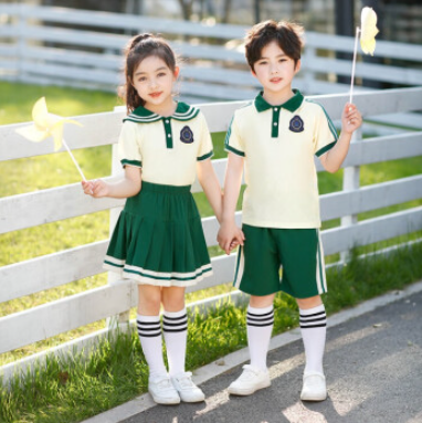 設(shè)計(jì)定制一個(gè)在線訂購校服的軟件費(fèi)用